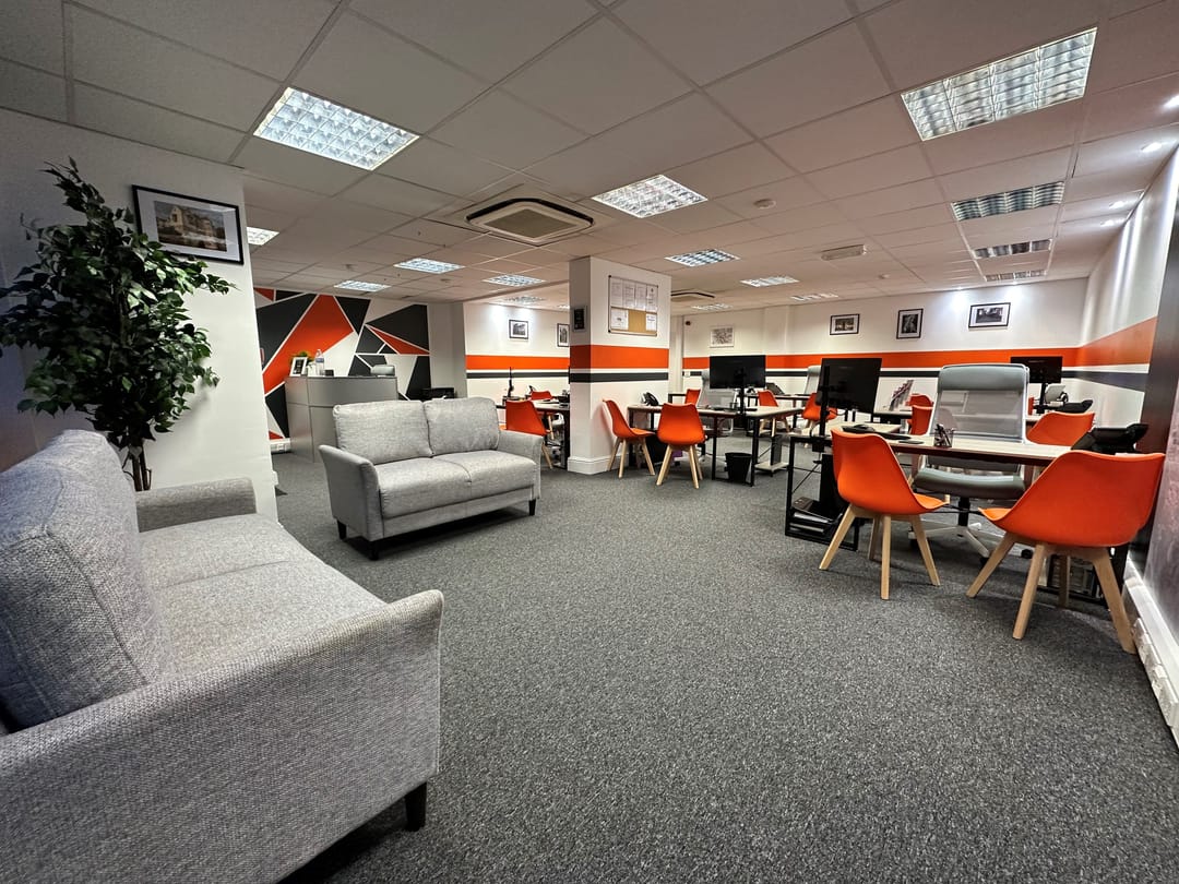 Williams & Binch Estate Agents - image 2