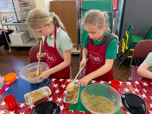 Cook Stars Cookery Classes | Bulkington