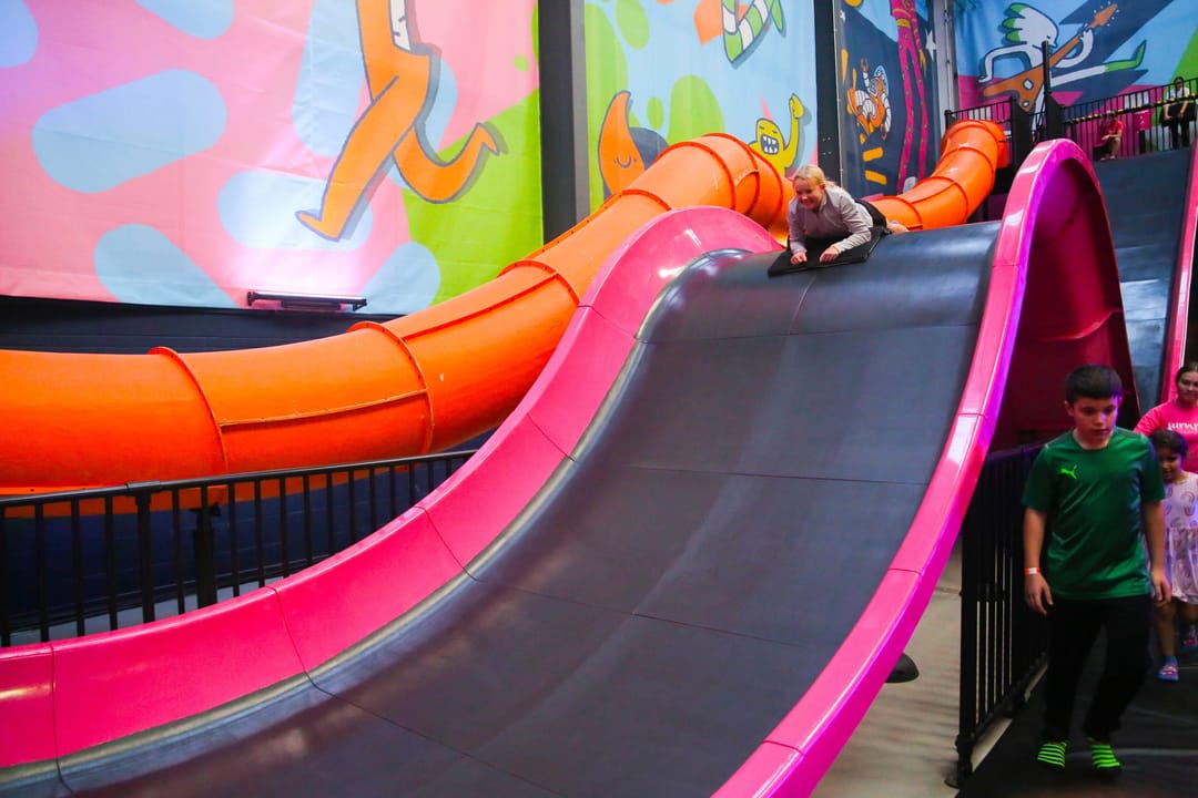 AirHop Adventure and Trampoline Park Warwick - image 1