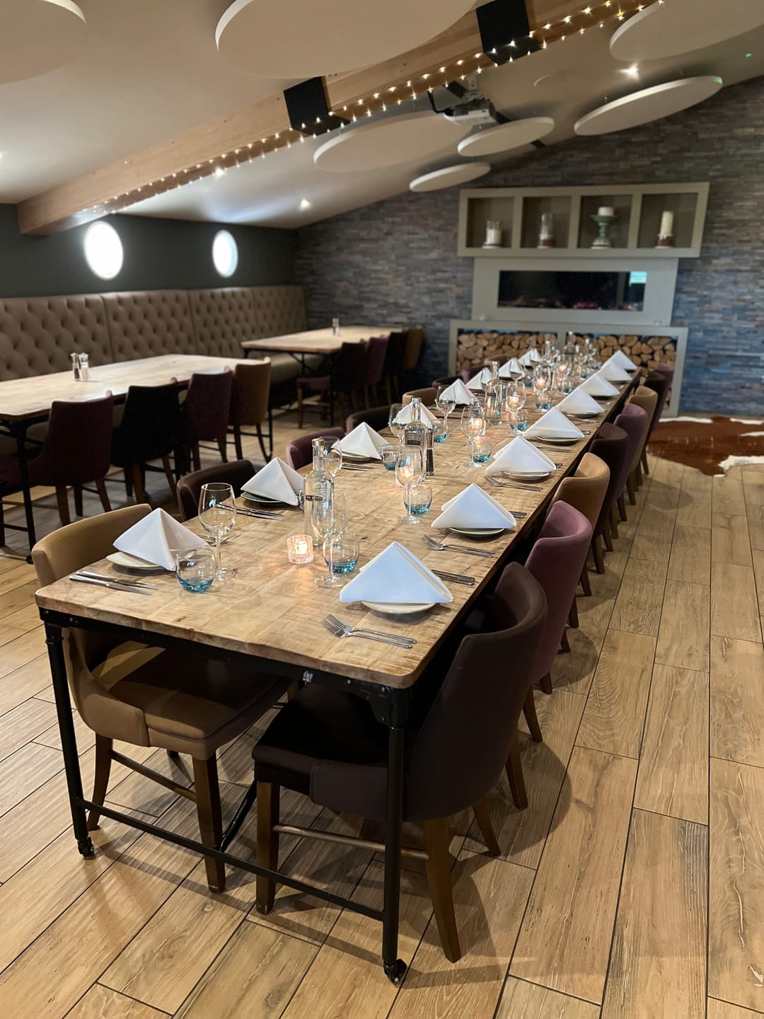 The Barn at Berryfields Restaurant | Meriden - image 10