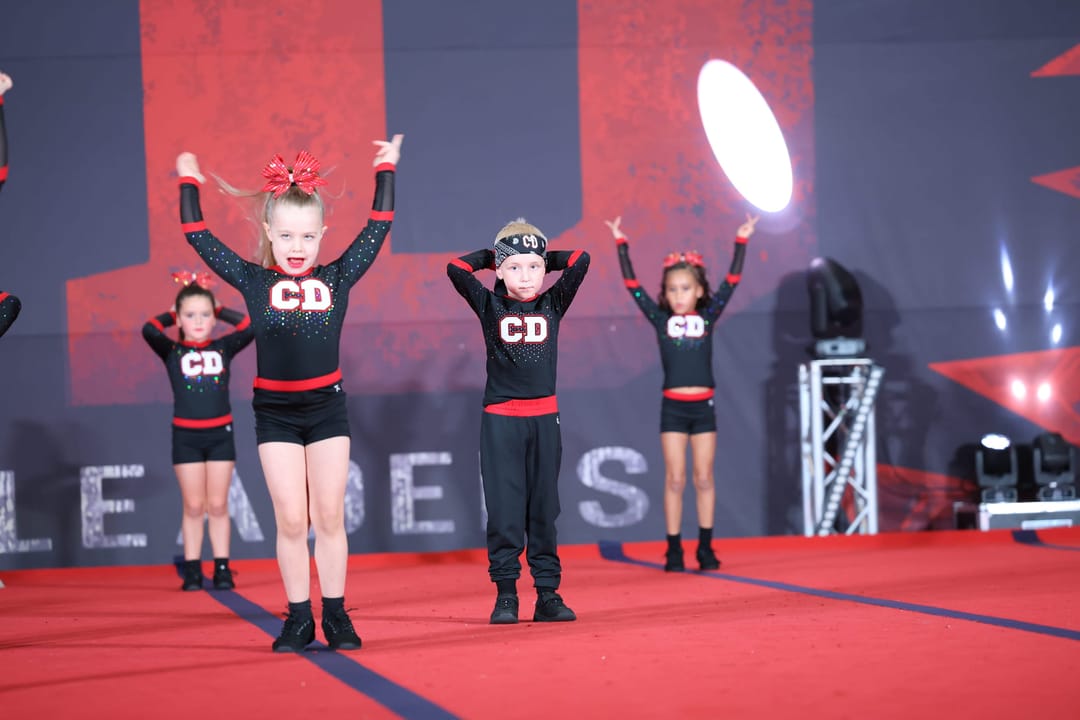 CD Cheerleaders | Tumble Academy - image 2