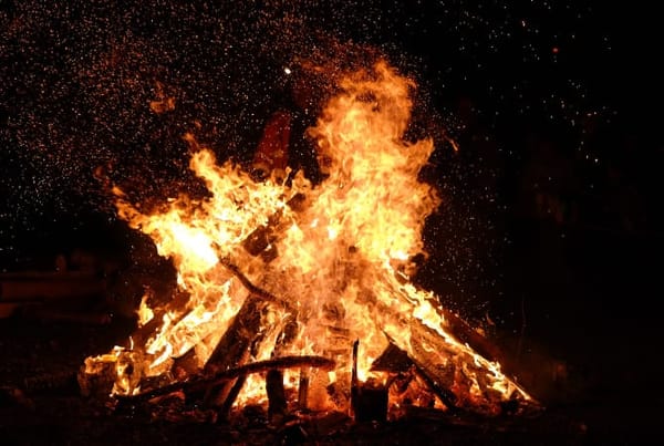 Bull & Butcher Fireworks Display | Corley Moor