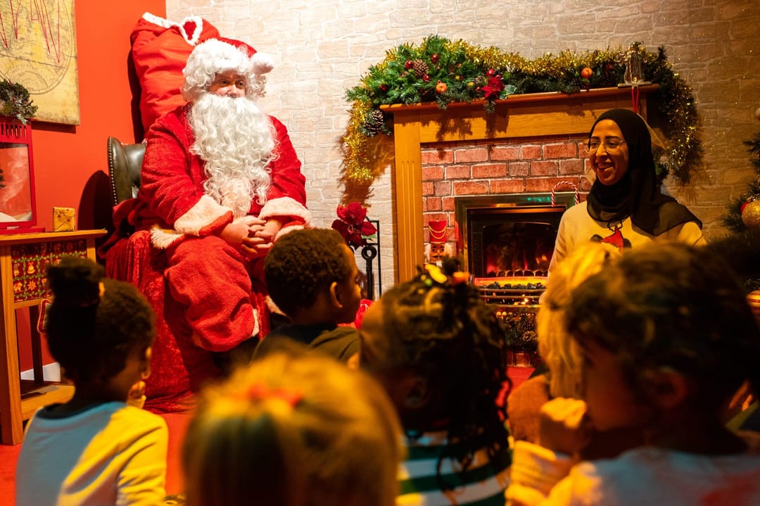 Visit Santa! Vintage Sleigh Ride - image 2