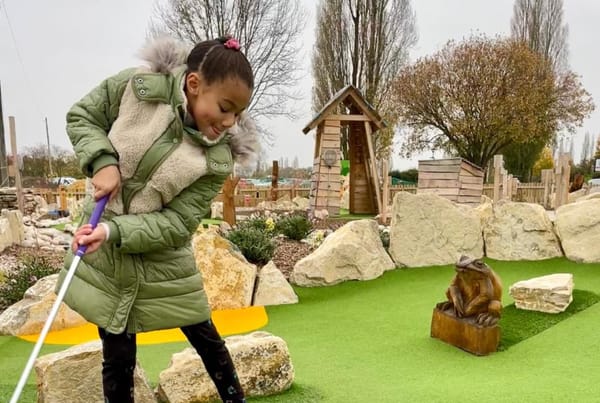 Stonebridge Adventure Golf | Meriden