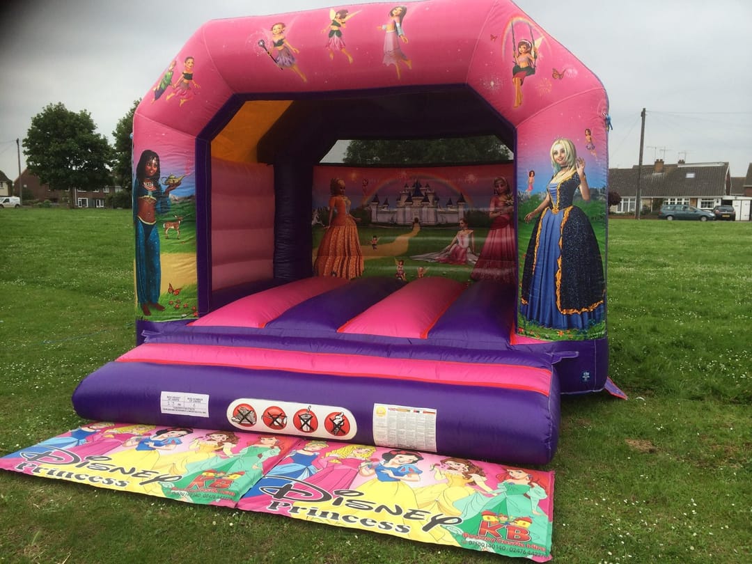 KB Bouncy Castle Hire - image 2