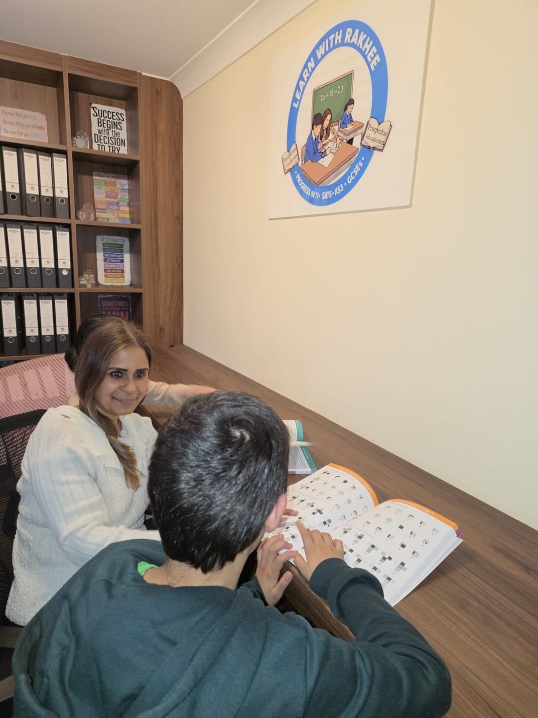 Learn with Rakhee | 11+, KS1, KS2, KS3 & KS4 Tuition - image 1