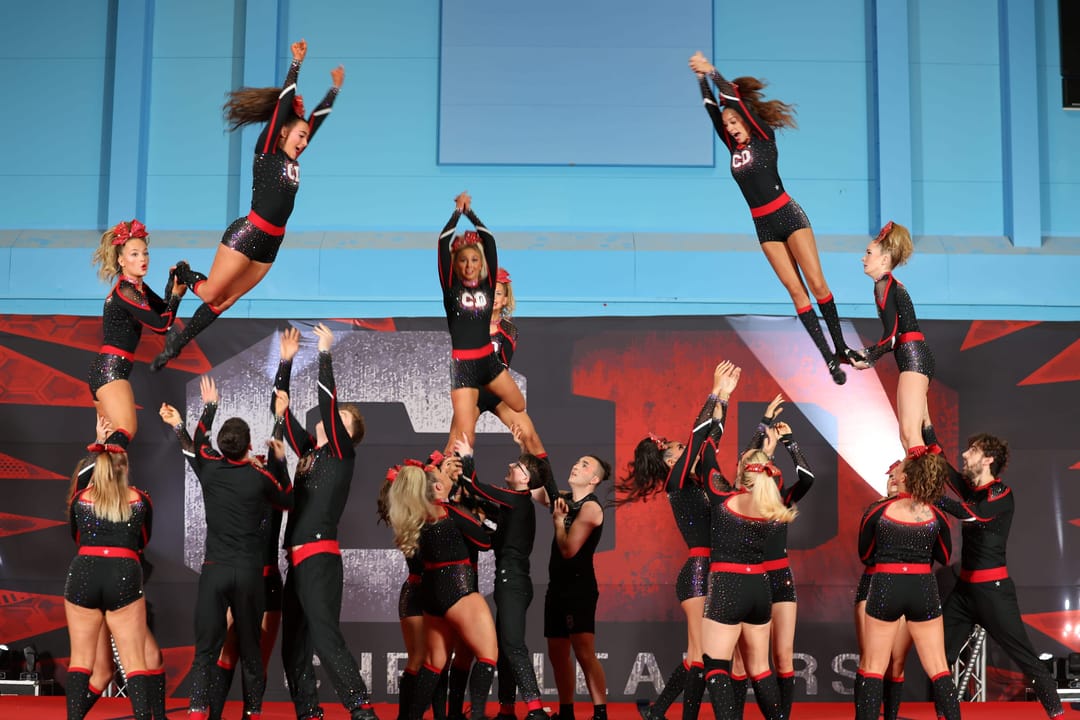 CD Cheerleaders | Tumble Academy - image 3