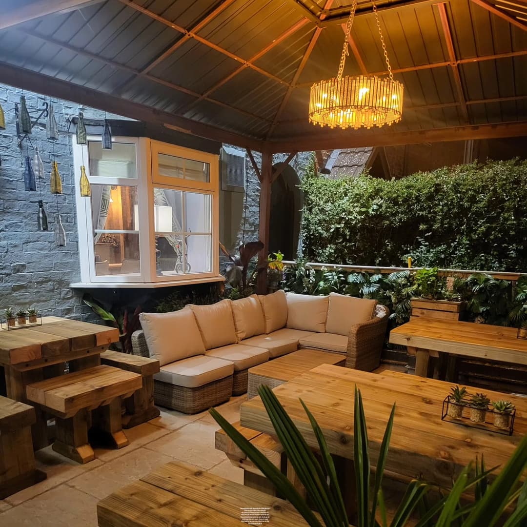 The Saturnos | Bubbenhall - image 1