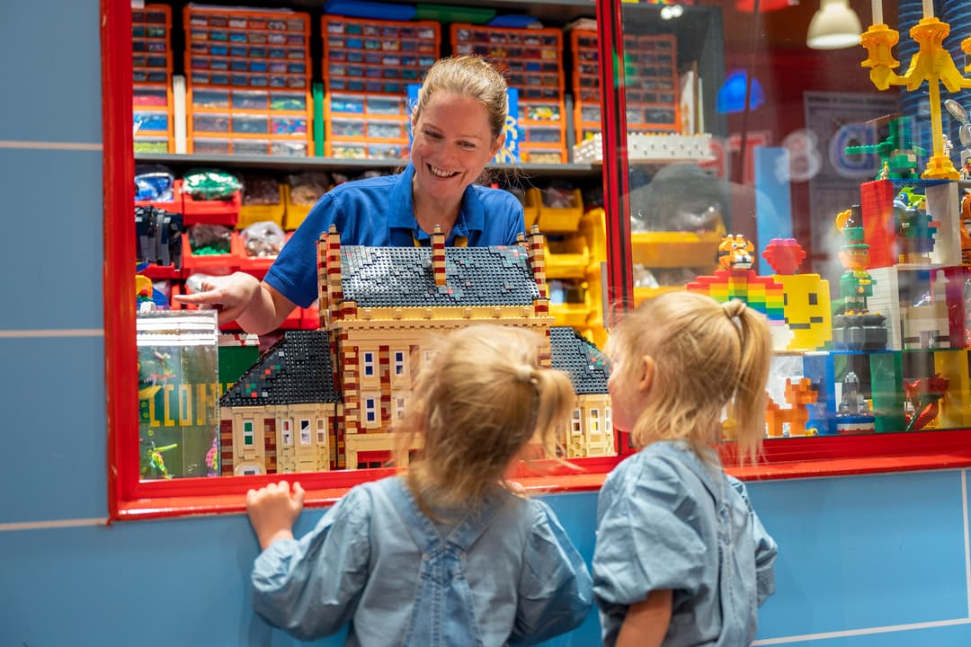 Build the Thrill at LEGOLAND Discovery Centre - image 2